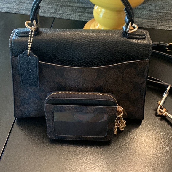 Coach black and brown crossbody with handle - Picture 7 of 10